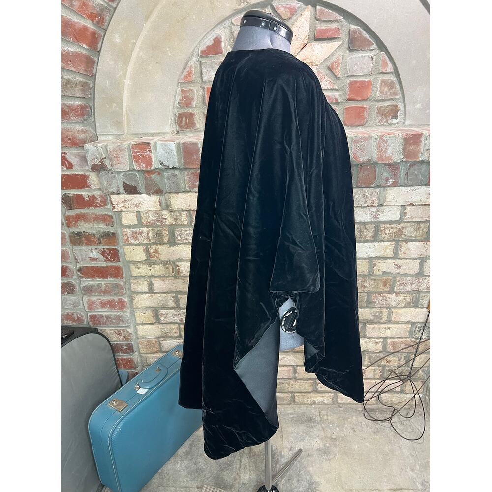 Cape velvet black wrap - Picture 6 of 8